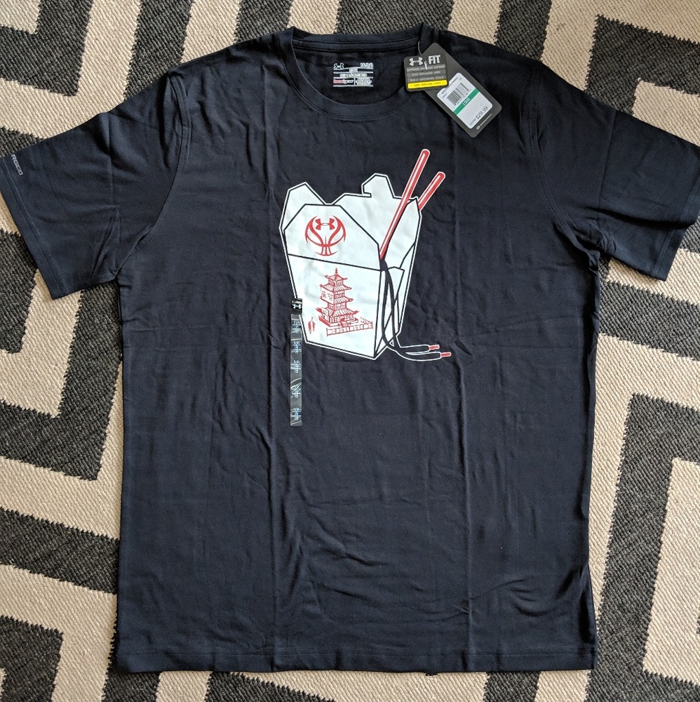 NWT Rare Men's Under Armour Graphic T-Shirt L